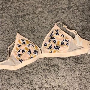 BRAND NEW GEOMETRIC MESH BRA